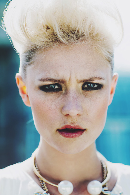 Model: Luisa S. (@ Munich Models); Visagistin: Michaela Kireta; Stylistin: Jana Wagenknecht; Photographer: Christine Polz