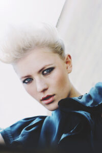 Model: Luisa S. (@ Munich Models); Visagistin: Michaela Kireta; Stylistin: Jana Wagenknecht; Photographer: Christine Polz